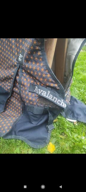 Couverture imperméable 155 horze avalanche High neck 300g