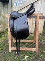 Selle de dressage stubben
