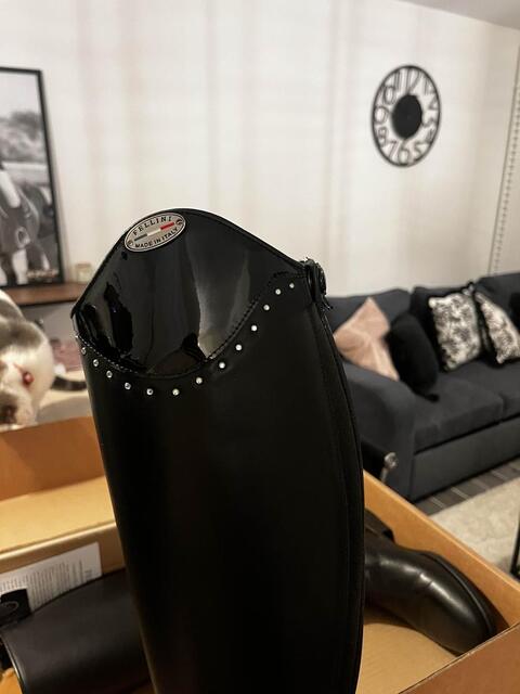 bottes Fellini à strass neuves