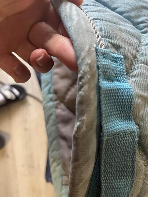tapis bleu