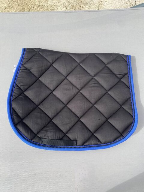 Tapis Bleu et noir