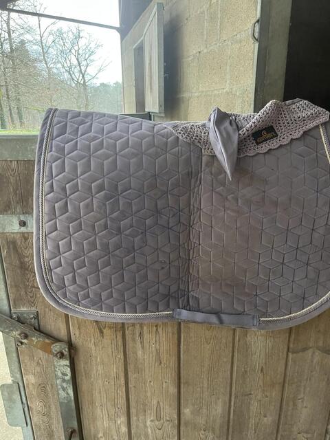 Ensemble Kentucky Velvet parme