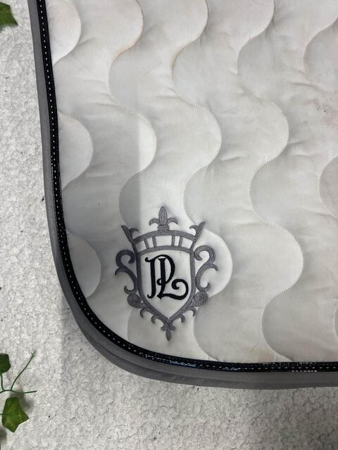 Tapis blanc Pénélope