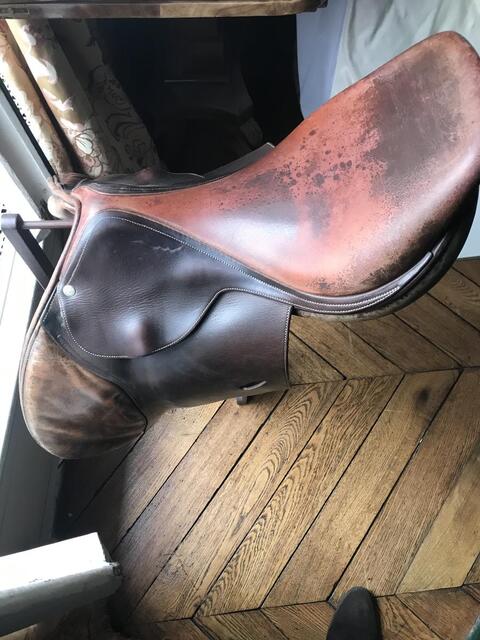 Selle Butet 18 pouces