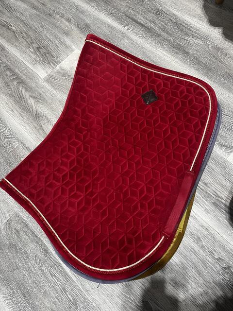 Tapis Kentucky Taille Full Rouge