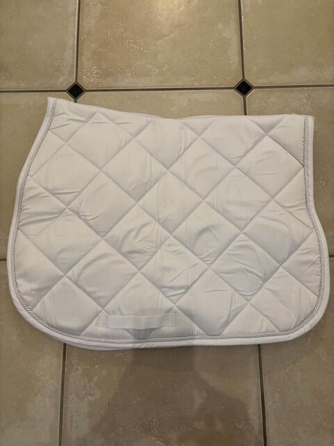 tapis blanc