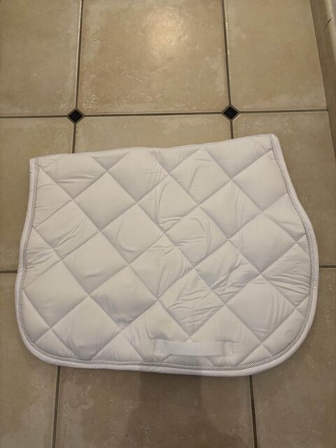 tapis blanc