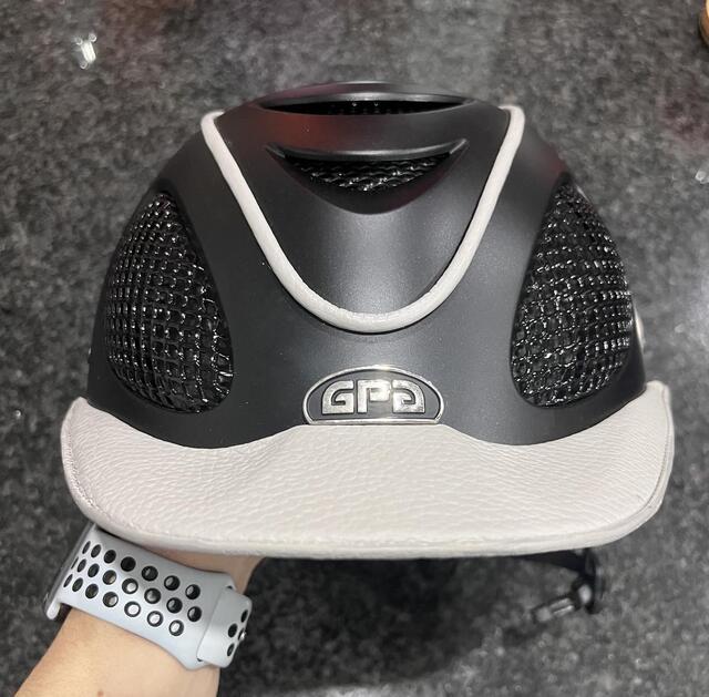 Casque gpa speed air leather noir/gris Taille 58 (59 GPA)