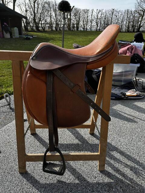 selle fouganza 17,5