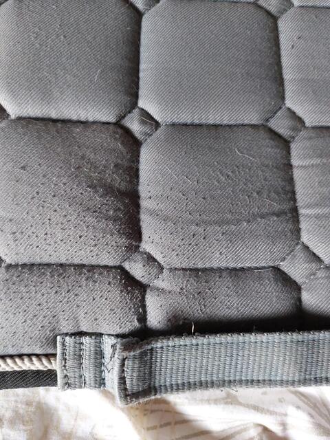 Tapis gris HKM