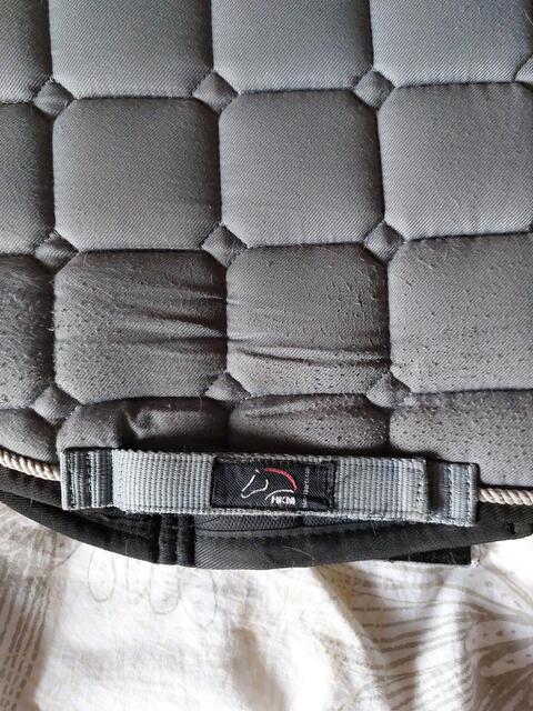 Tapis gris HKM