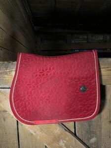 tapis kentucky velvet rouge