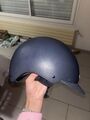 bombe equitheme bleu