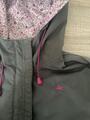 K-way vert foncé et motif fleur