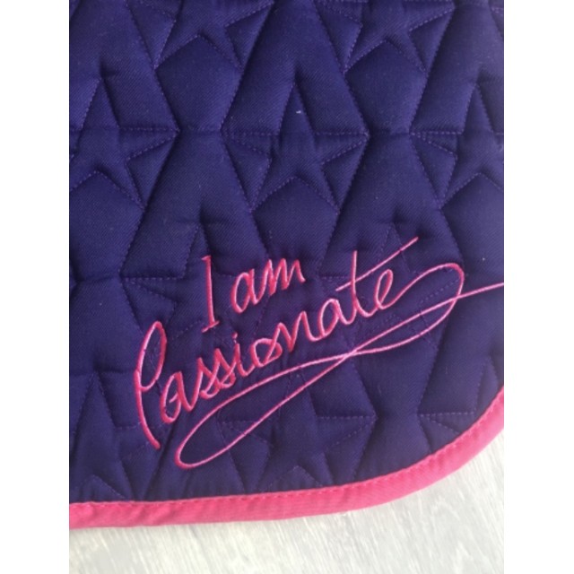 Tapis violet-rose