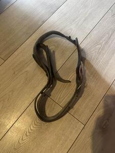T + croupière noir