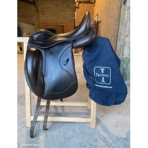Selle dressage Ikonic
