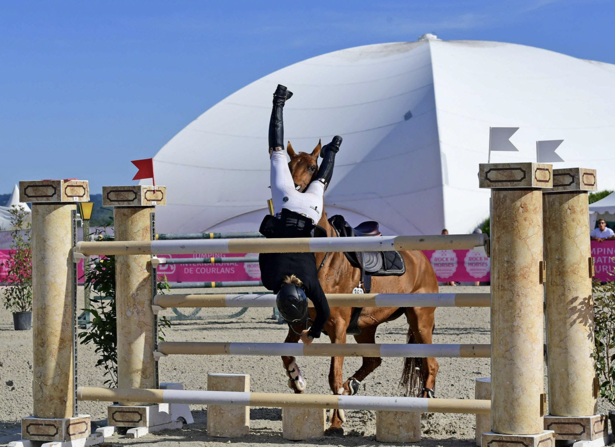 chute équitation casque