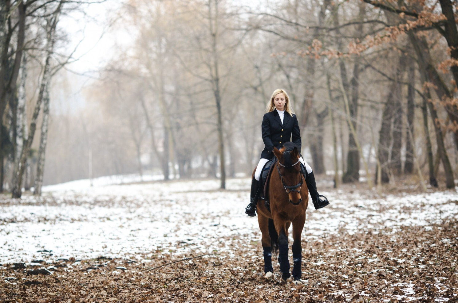 femme equitation hiver