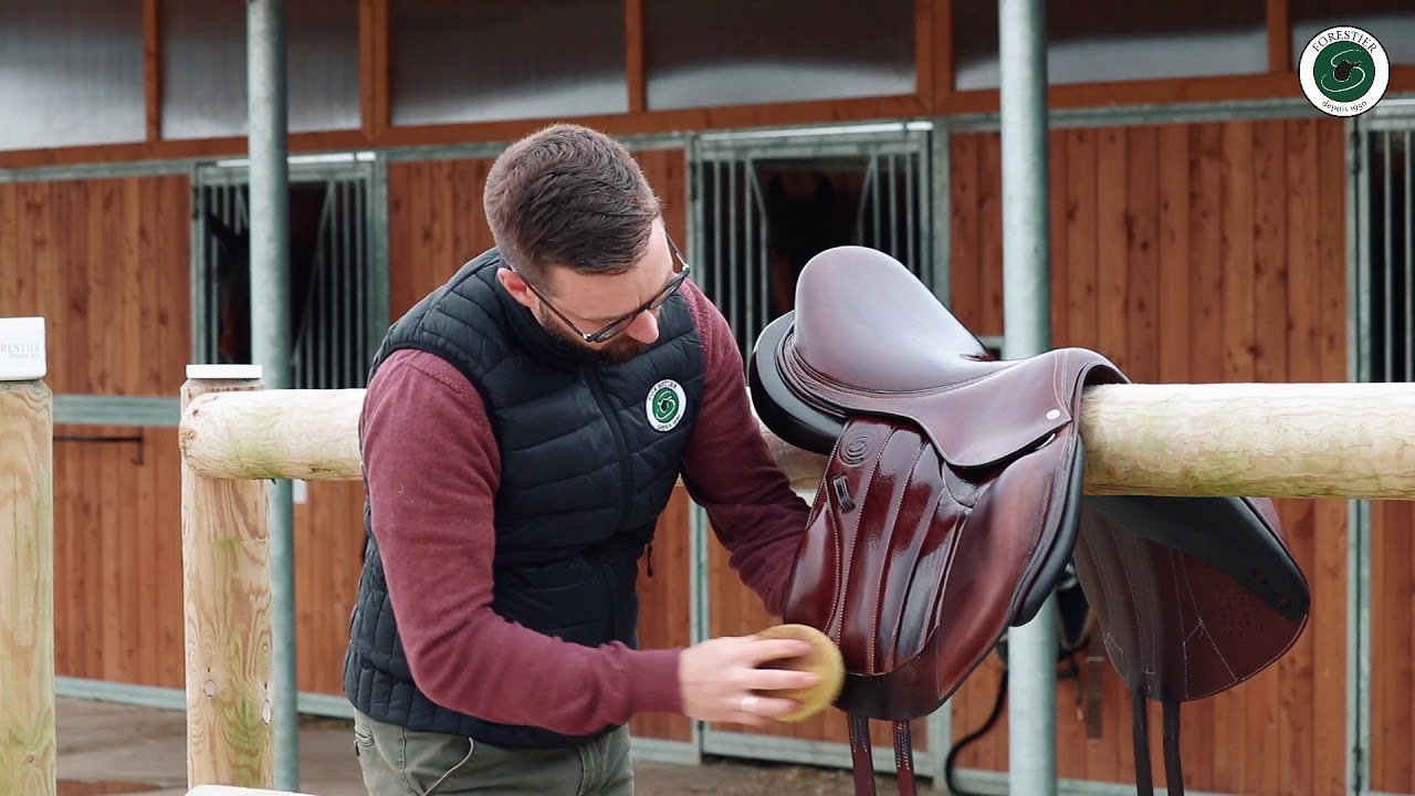 graisser selle cheval