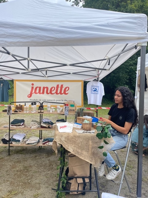 janette à cheval