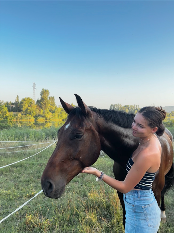 marie-cheval-preppysport